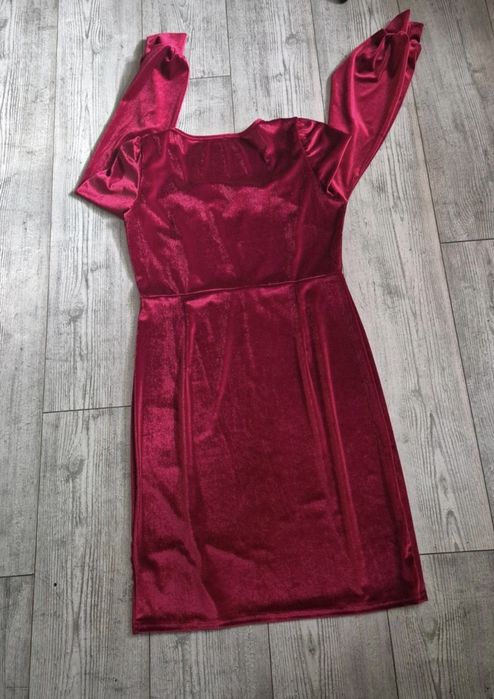 Sukienka z weluru, rozmiar L