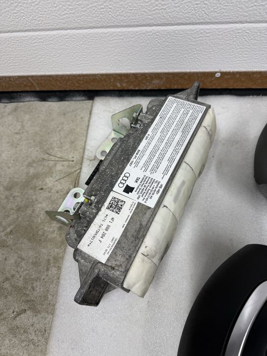 Подушка, подушка керма, подушка безпеки Ауді а4 б7, а6 с6, а8 д3, Q7