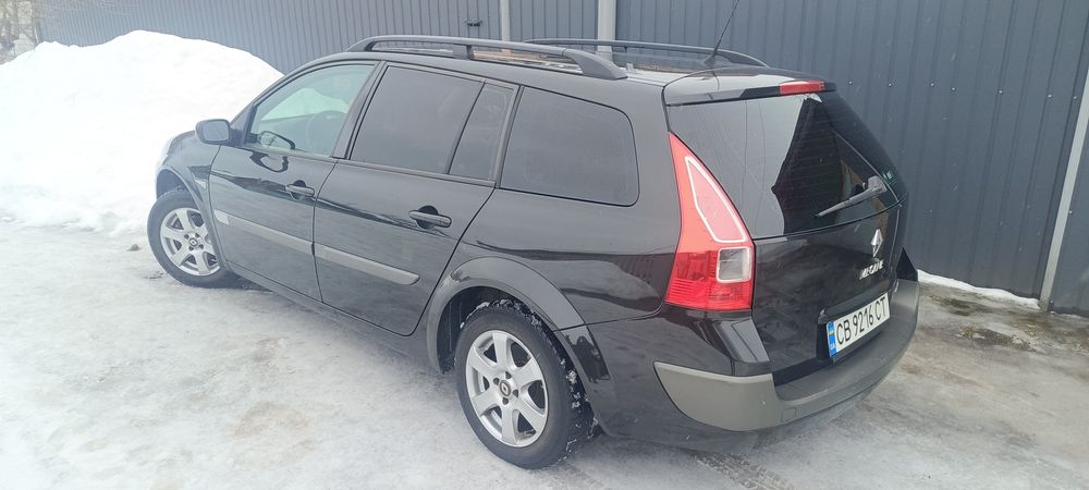 Рено Меган 2  . 1.6 бензин