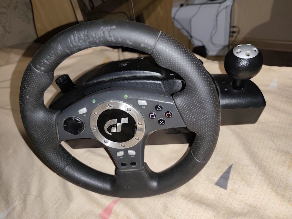 Руль Logitech Driving Force GT про (PS3/PC) + педали, оригинал