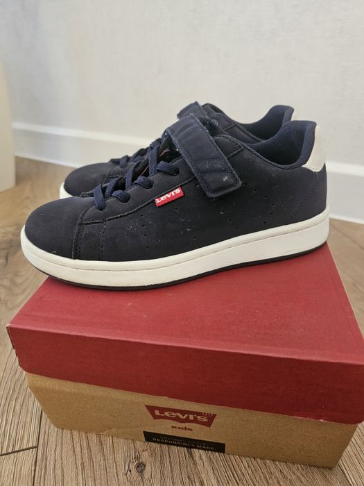 Кеди , мокасини LEVIS