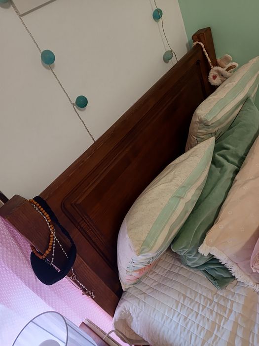 Cama individual com colchão novo