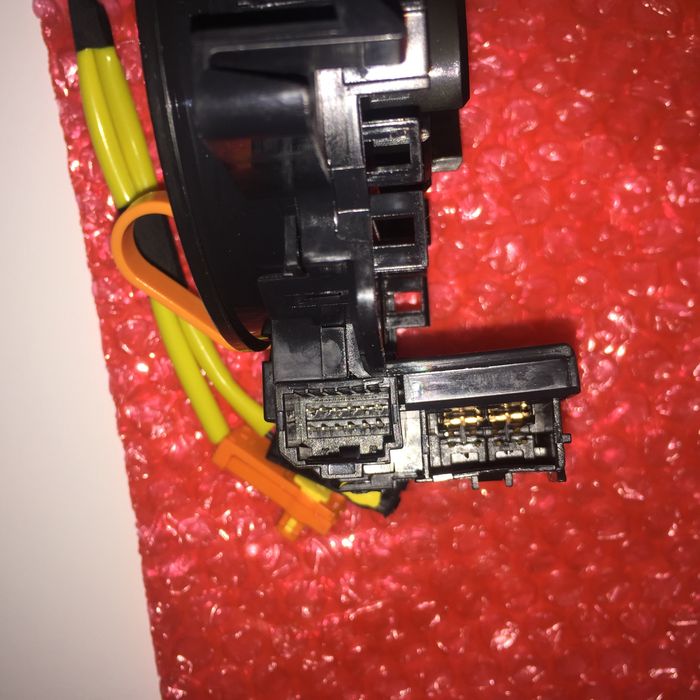 Шлейф подрулевой 84306-48030 для Toyota Camry 40 Corolla Hilux Prado