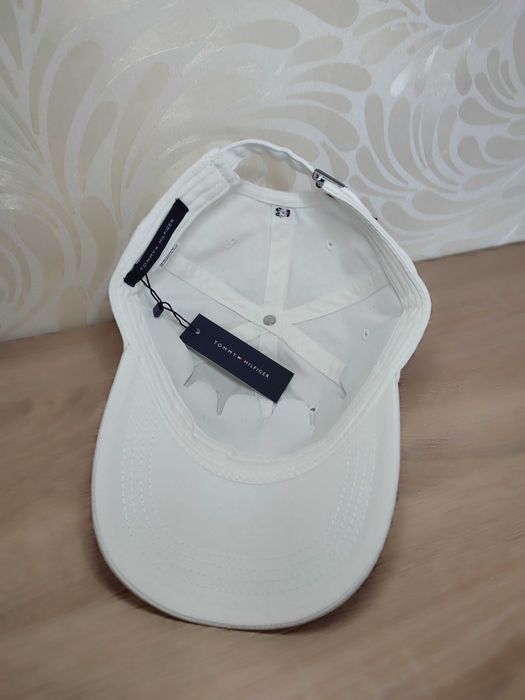 Кепка бейсболка Tommy Hilfiger біла