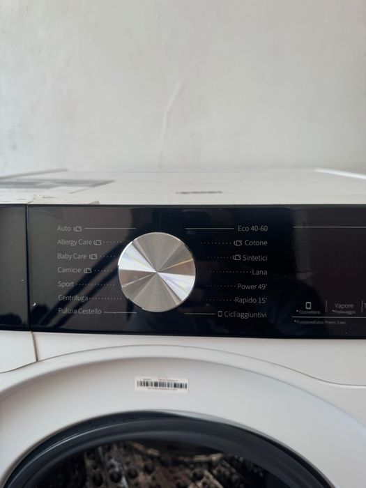 Pralka Hisense WF5S1045BW 10,5 kg Steam WiFi ConnectLife