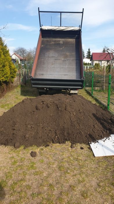 Czarnoziem ziemia ogrodowa