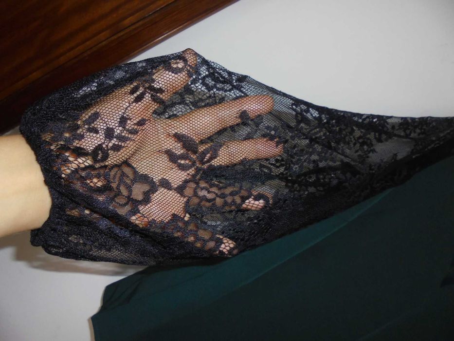 camisola de senhora cor verde com renda