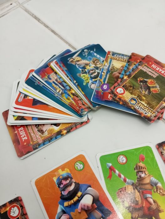 Cartas do jogo Clash Royal Super Cell