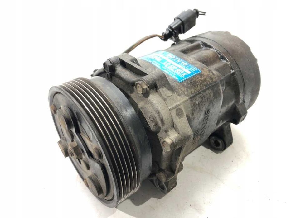 Компресор кондиціонера Leon Ibiza Toledo Cordoba Jetta A3 1J0820803K