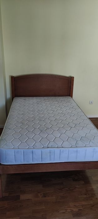 Cama + estrado + colchão