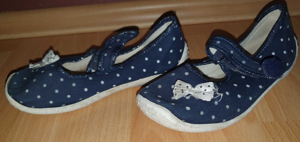 Buty / baleriny materiałowe roz. 32 (122/128) (335