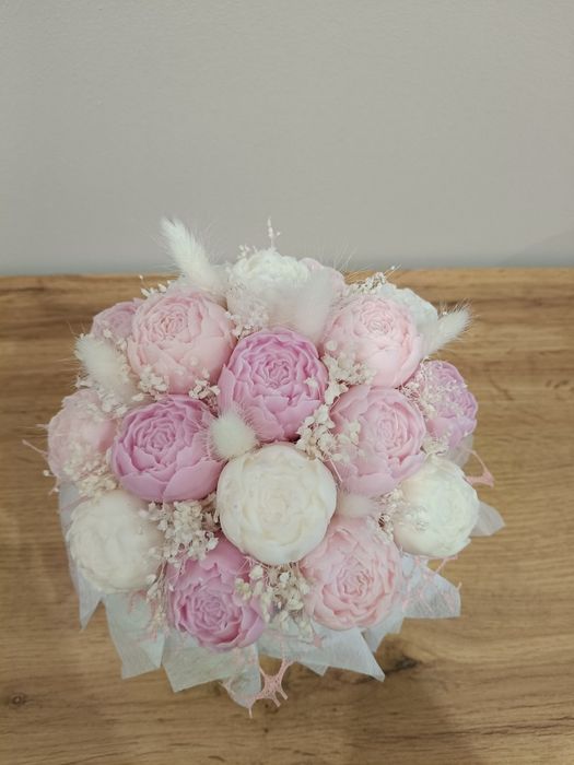 Flowerbox pudrowy roz