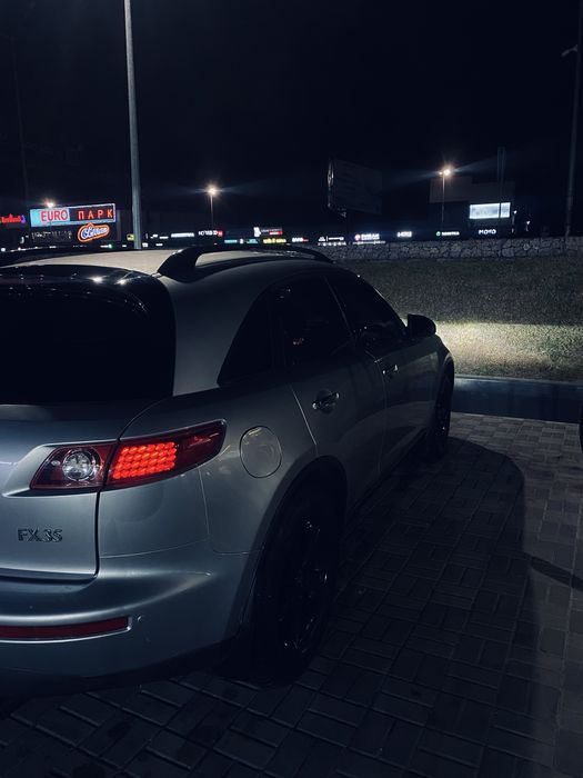 Infiniti FX35 S50