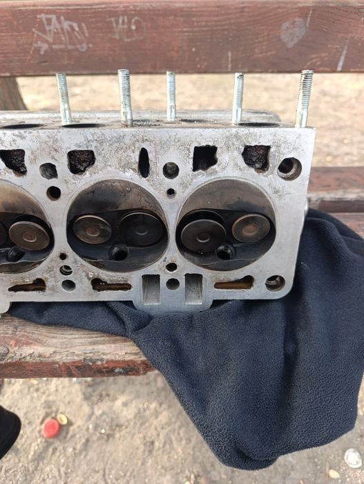 Продам головку ГБЦ Таврия, Славута 1102, 1103