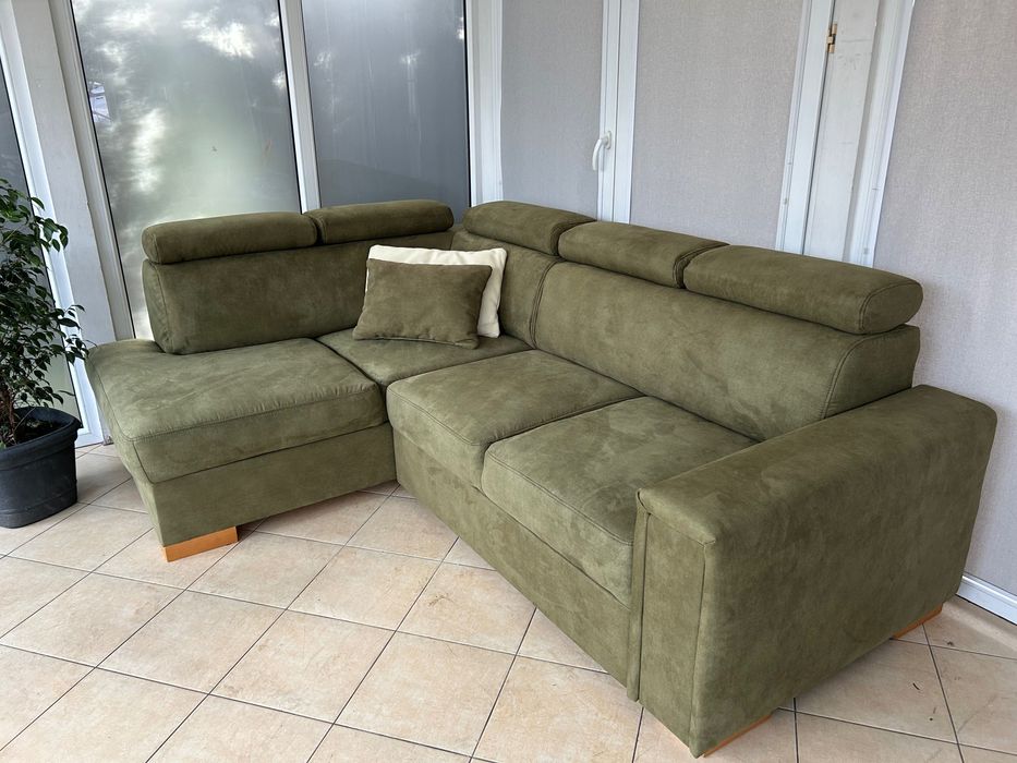 Narożnik oliwkowy z barkiem