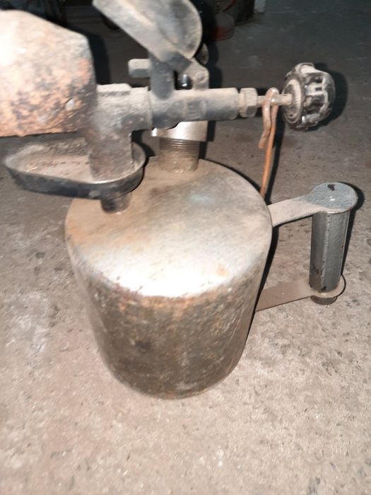 Бензинова горілка