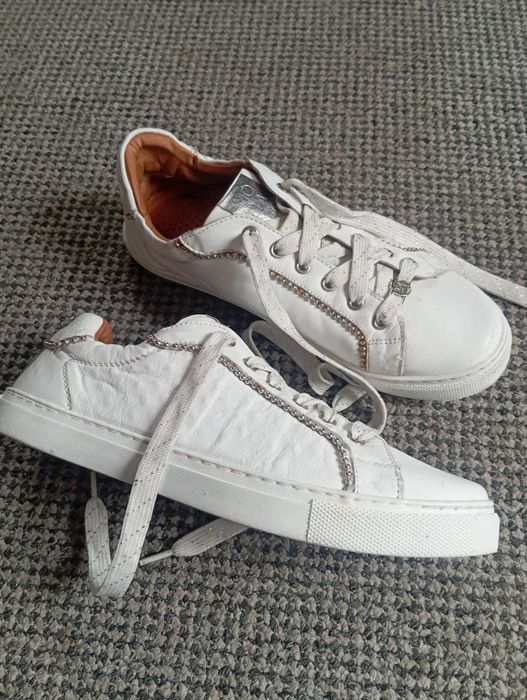 białe sneakersy damskie Arita 40-41