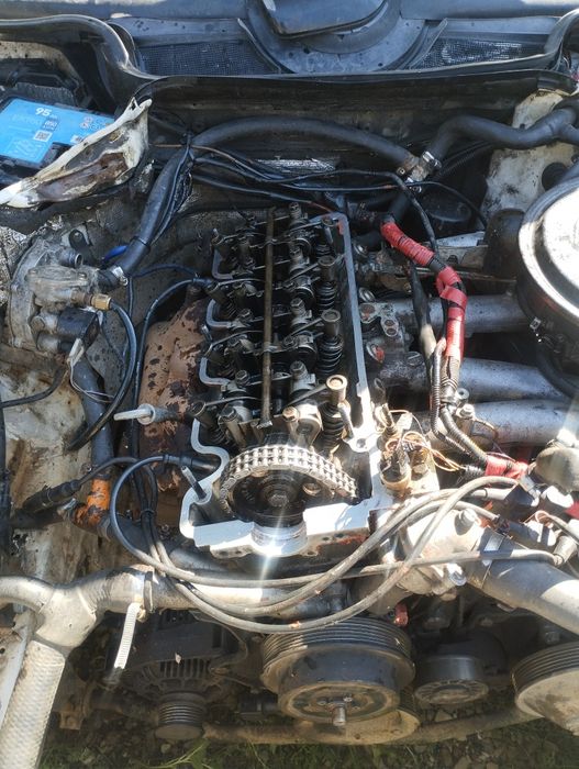 Продам w124 2.3 бензин