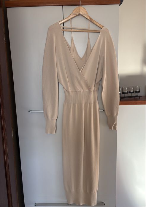 Długa sukienka z rozcięciem, rozmiar L, Mohito