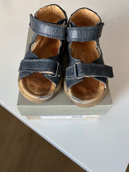 Mrugała sandały 25