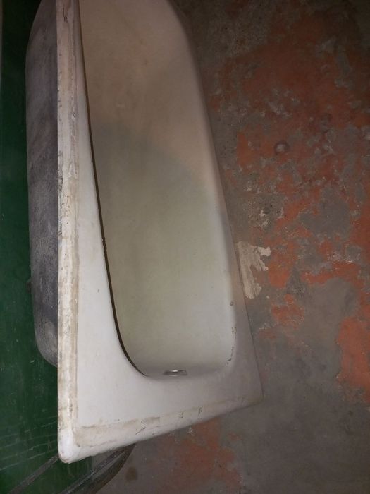 Ванная чугунная СССР.