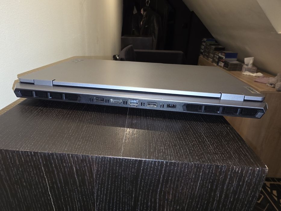 Laptop Lenovo LOQ LOQ 15ARP9