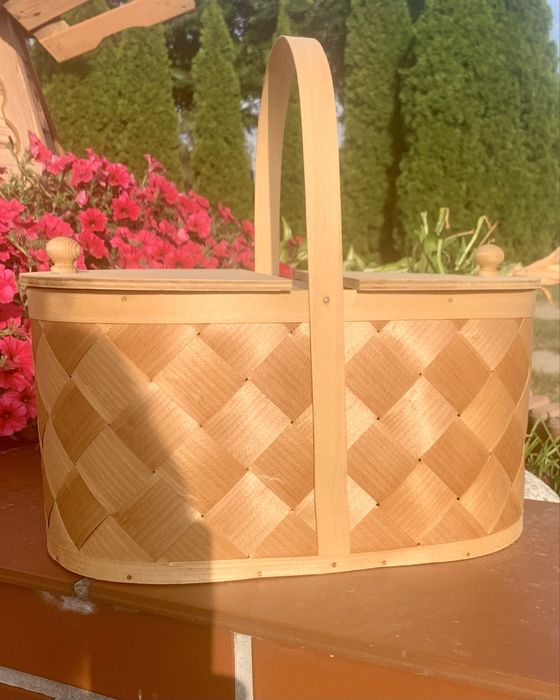 Koszyk drewniany, pojemnik