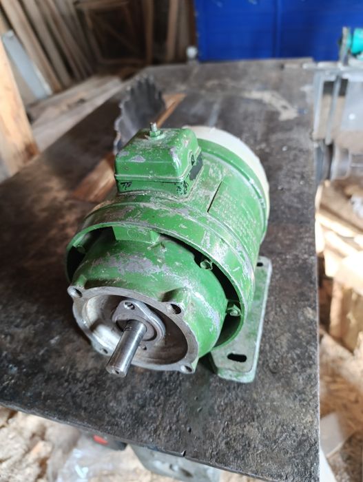 Електродвигтний 0,4Квт