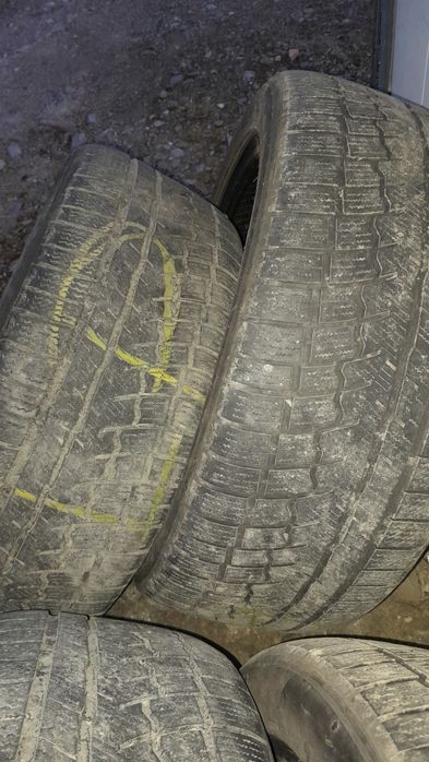 Opony zimowe 235/45 R 18