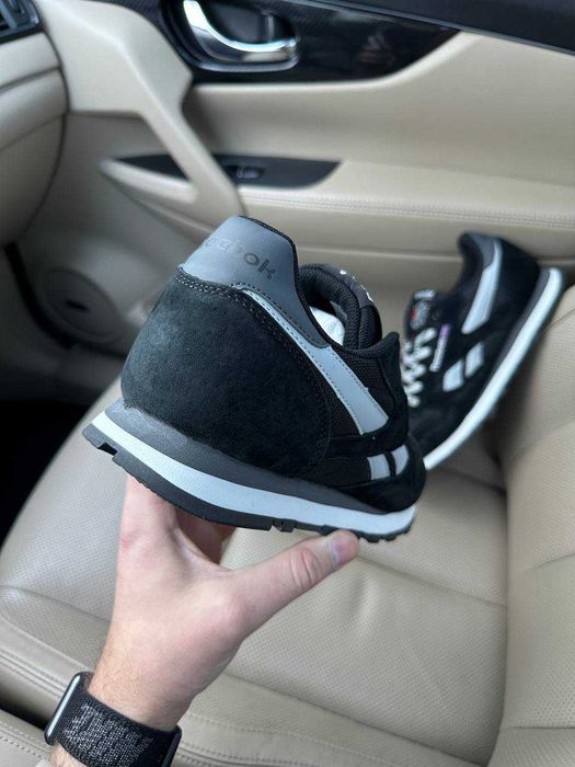 Кросівки Reebok Classic Black/White  premium