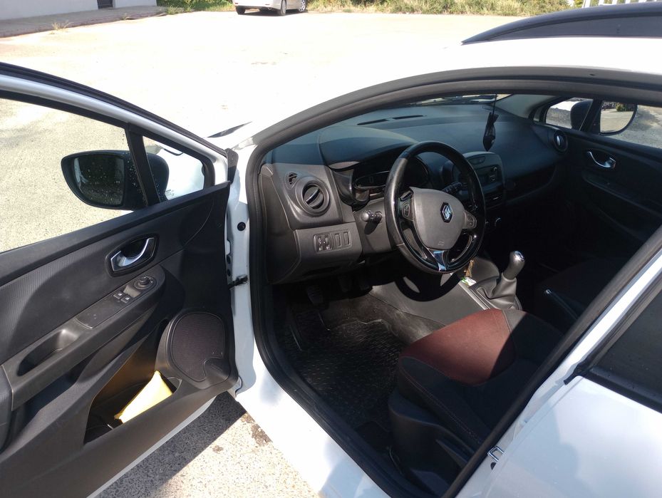 Sprzedam Renault Clio 1.5 dci
