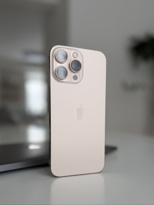 SPRZEDAM Iphone 16 Pro Max 512 GB Pustynny Tytan