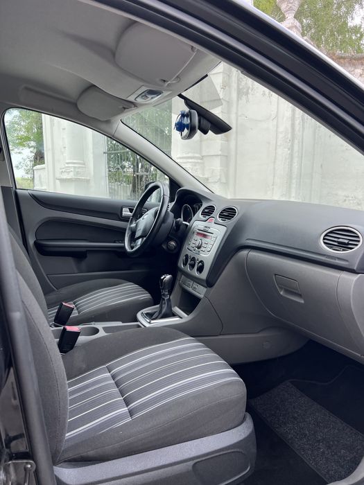 Продам авто Ford Focus 2008