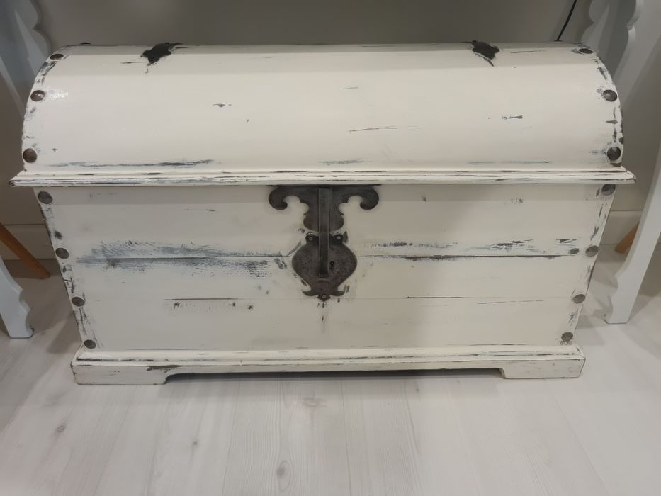 Solid Wood Chest64751010018307120