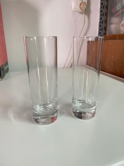 Various Restaurant Glasses64751294633347123