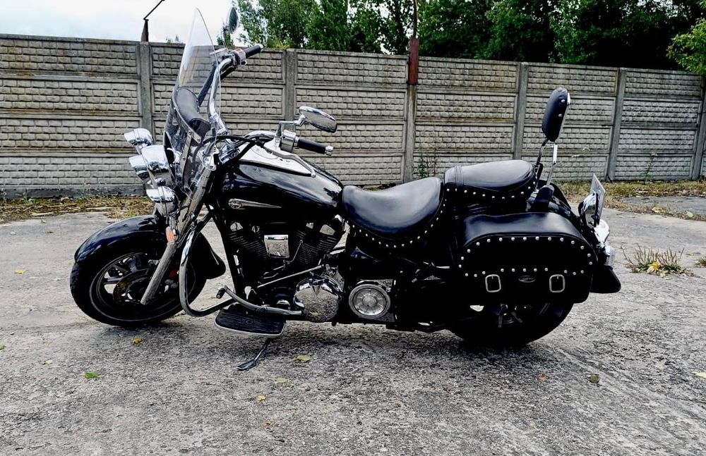Yamaha road star 1700