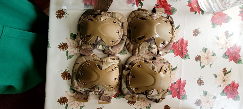 Joelheiras e cotoveleiras