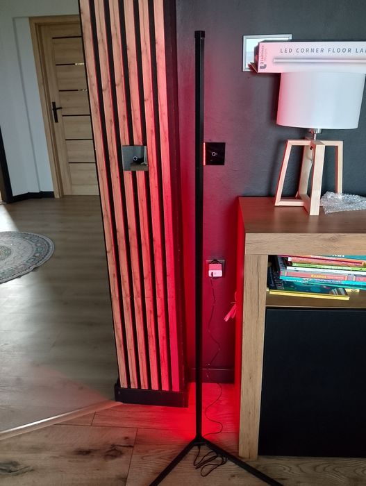 Lampa rgb Luminex designs