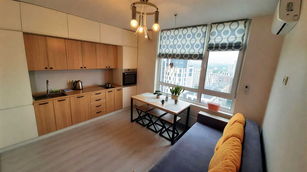 2к. квартира Салютна Нивки Файна Таун