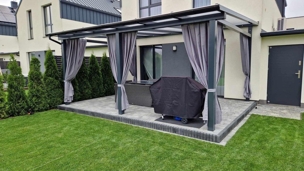 Stalowe zadaszenie tarasu, realizacja 1 miesiąc