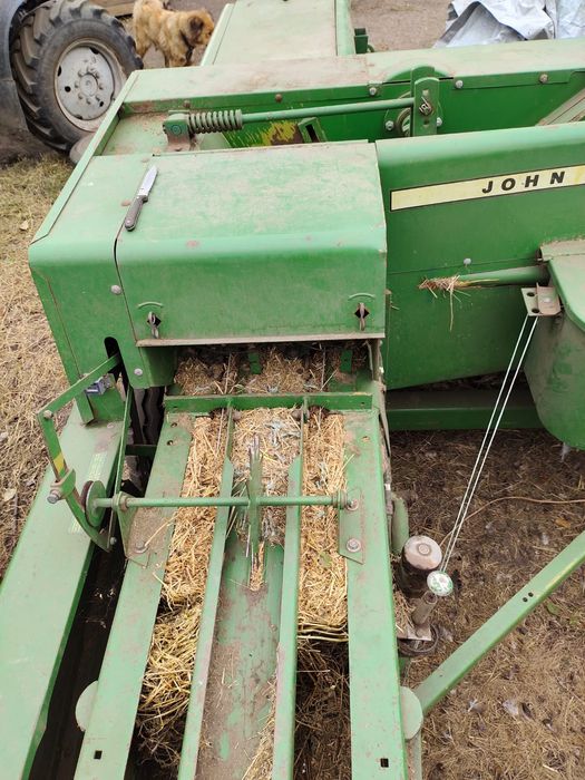 Прес подборщик,Джон Дир 342