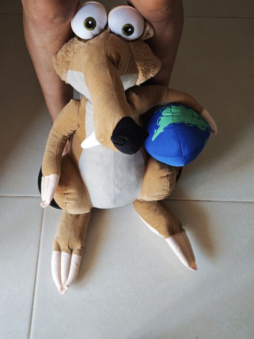 Peluche Esquilo idade do gelo