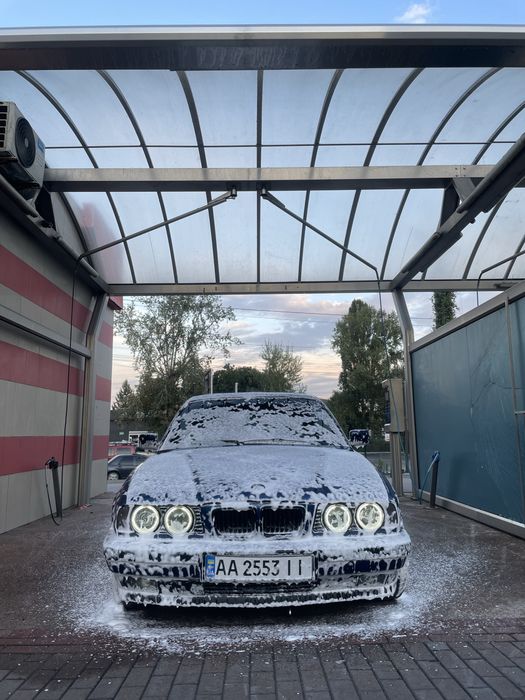BMW E34 бмв Е34 м50б25
