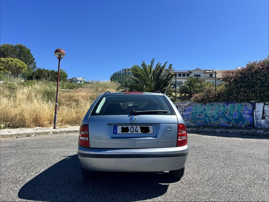Skoda Fabia 1.2 gasolina | 2004 | 167.000 km | económico e fiável