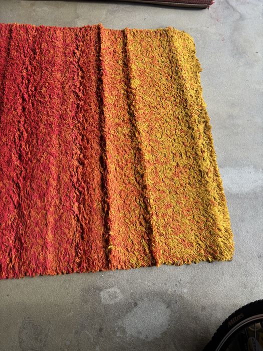 Carpetes grande e media de pelo