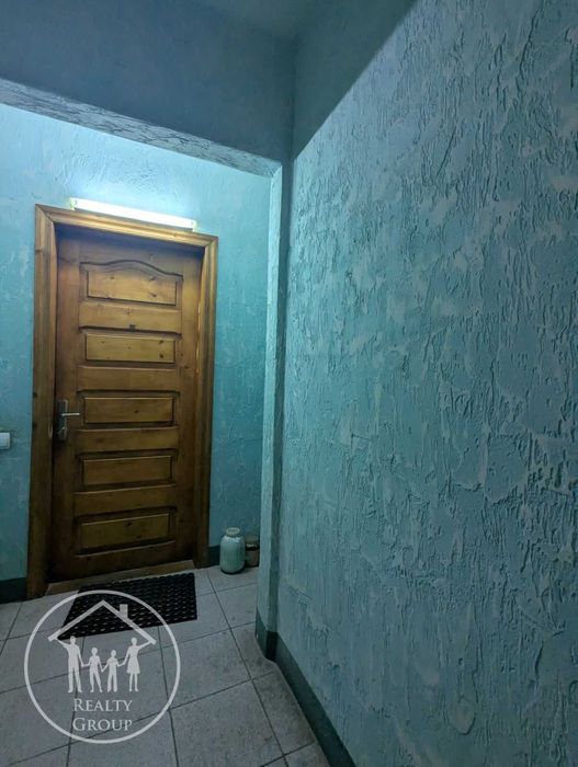 Продаж 3-кімнатної квартири на Сихові