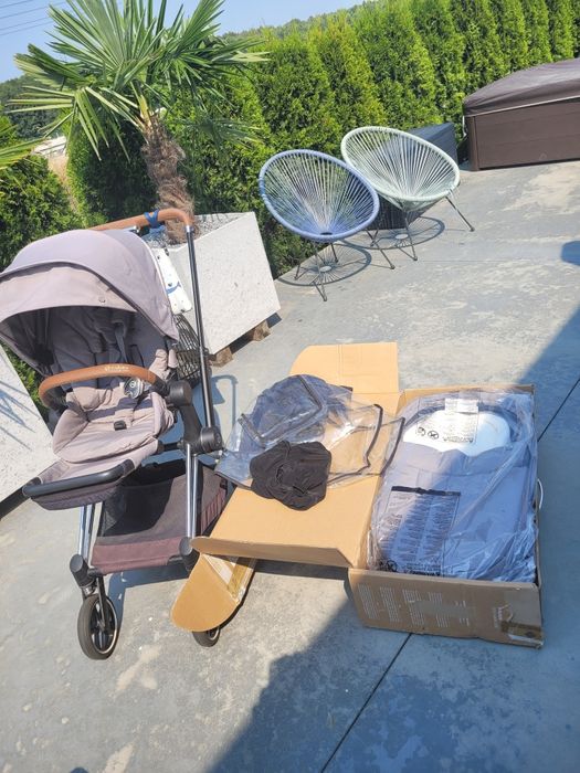 Wózek Cybex ePriam 2.0 Nowa gondola plus dedykowany pokrowiec na czas