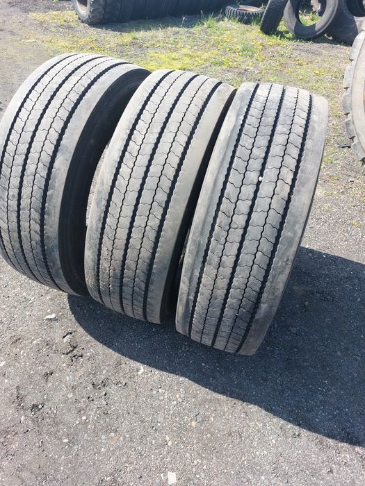Opona 315/70R22,5 pirelli  RO2 profuel
