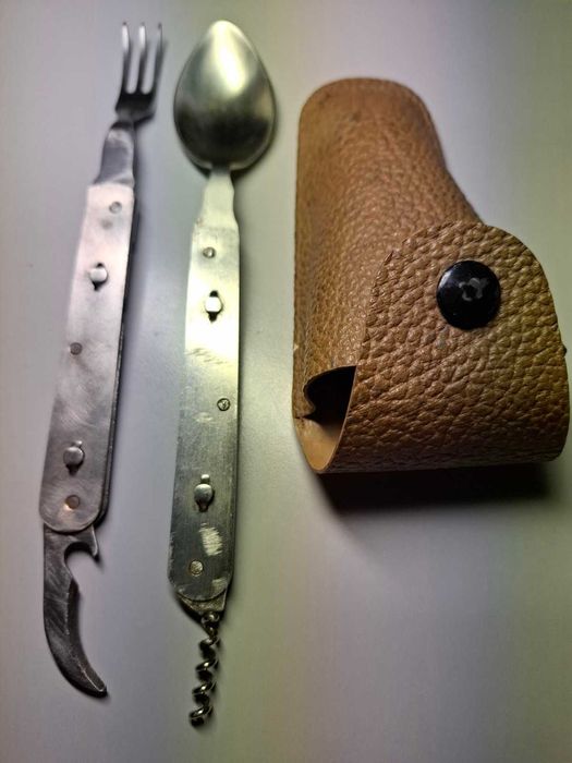 Ніж"генеральський(дві секції ложка й виделка)(СТИЗ СССР)чохол оригінал