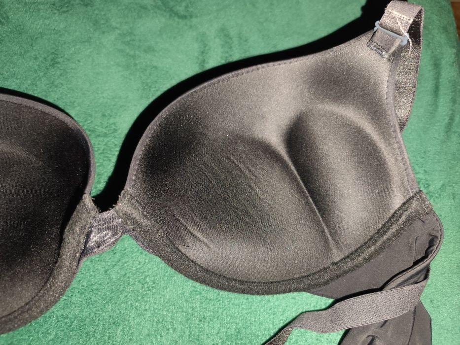 Biustonosz new yorker